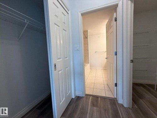 304 9803 96A Street, Edmonton, AB - Indoor Photo Showing Other Room