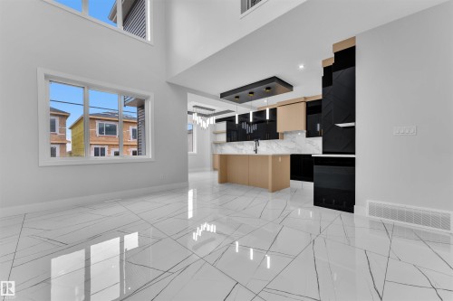 22827 80 Avenue, Edmonton, AB - Indoor