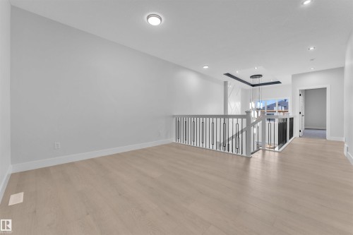 22827 80 Avenue, Edmonton, AB - Indoor Photo Showing Other Room