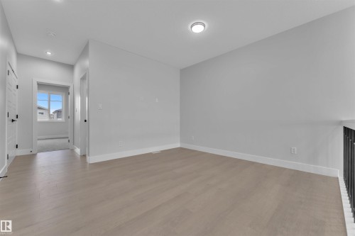 22827 80 Avenue, Edmonton, AB - Indoor Photo Showing Other Room