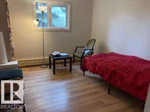 215 18004 95 Avenue, Edmonton, AB - Indoor Photo Showing Bedroom