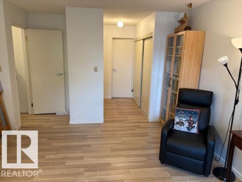 215 18004 95 Avenue, Edmonton, AB - Indoor