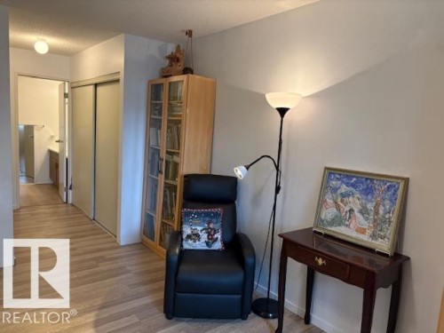 215 18004 95 Avenue, Edmonton, AB - Indoor Photo Showing Other Room