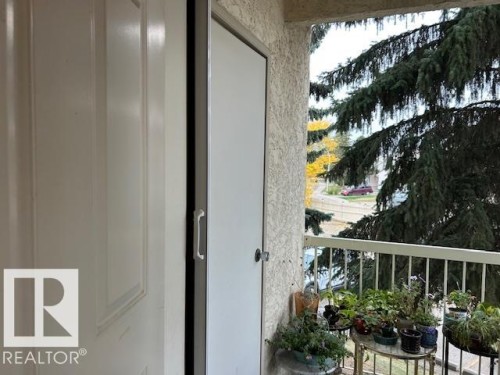 215 18004 95 Avenue, Edmonton, AB - 