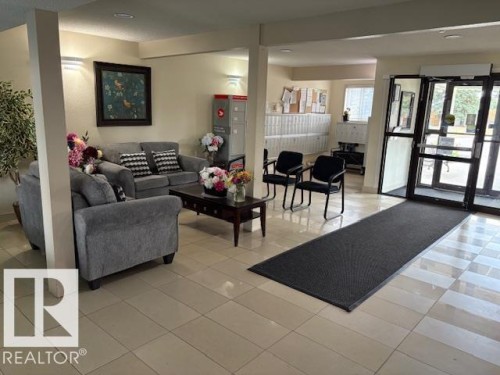 215 18004 95 Avenue, Edmonton, AB - Indoor