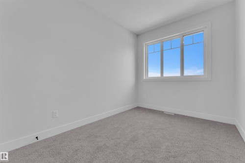 22835 80 Avenue, Edmonton, AB - Indoor Photo Showing Other Room