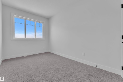 22835 80 Avenue, Edmonton, AB - Indoor Photo Showing Other Room