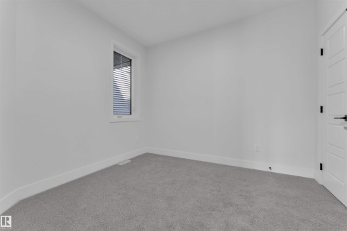 22835 80 Avenue, Edmonton, AB - Indoor Photo Showing Other Room