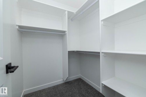 9805 106 Avenue, Morinville, AB - Indoor With Storage