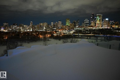 9509 99B Street, Edmonton, AB - Outdoor