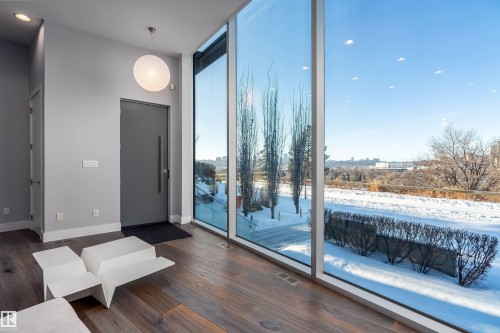 9509 99B Street, Edmonton, AB -  Photo Showing Other Room