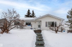5114 51 Street  Bruderheim, AB T0B 0S0