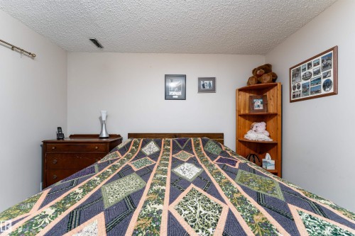 5114 51 Street, Bruderheim, AB - Indoor Photo Showing Bedroom