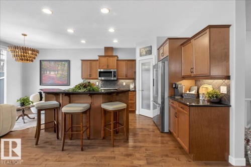 9 841 156 Street, Edmonton, AB - Indoor Photo Showing Kitchen