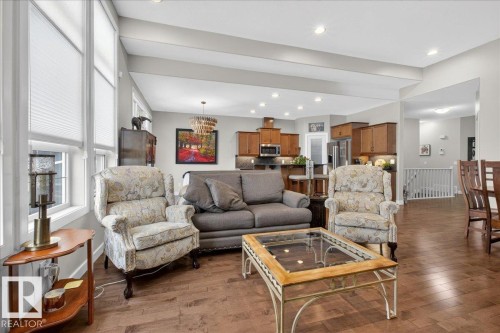 9 841 156 Street, Edmonton, AB - Indoor Photo Showing Living Room