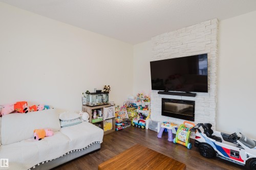 2124 Glenridding Way, Edmonton, AB - Indoor With Fireplace