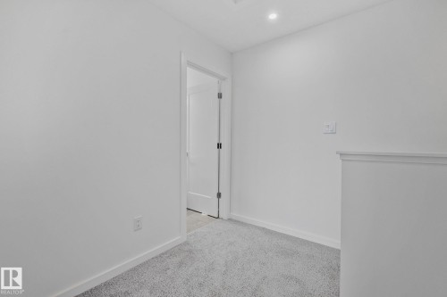 84 5 Rondeau Drive, St. Albert, AB - Indoor Photo Showing Other Room