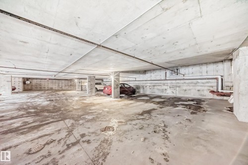 2006 10303 105 Street, Edmonton, AB - Indoor Photo Showing Garage