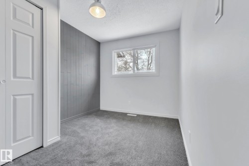 1281 Hooke Road, Edmonton, AB - Indoor Photo Showing Other Room