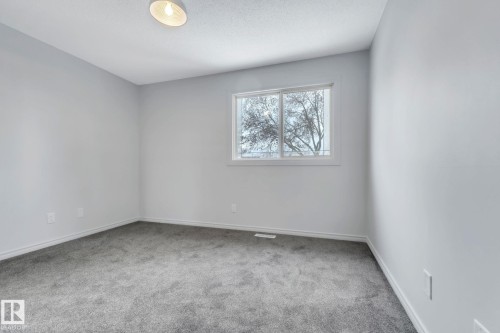1281 Hooke Road, Edmonton, AB - Indoor Photo Showing Other Room