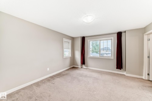 3834 Allan Drive, Edmonton, AB - Indoor Photo Showing Other Room