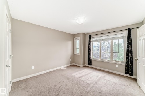 3834 Allan Drive, Edmonton, AB - Indoor Photo Showing Other Room