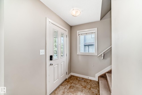 3834 Allan Drive, Edmonton, AB - Indoor Photo Showing Other Room