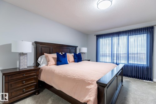 19424 26 Avenue, Edmonton, AB - Indoor Photo Showing Bedroom