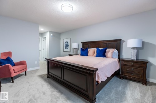 19424 26 Avenue, Edmonton, AB - Indoor Photo Showing Bedroom
