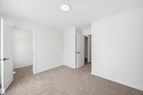 2535 211 Street, Edmonton, AB - Indoor Photo Showing Other Room