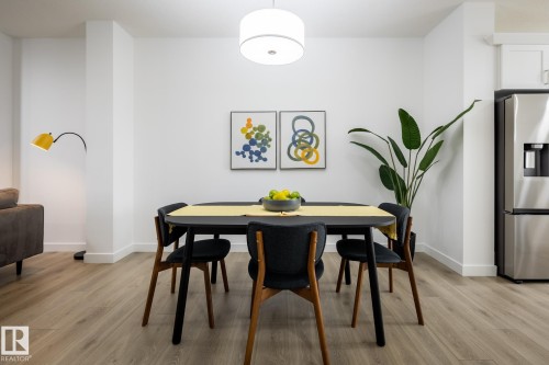 58 Covell Common, Spruce Grove, AB - Indoor Photo Showing Dining Room