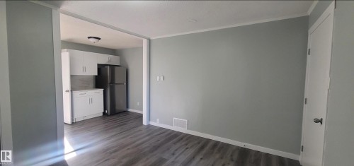 11406 82 Street, Edmonton, AB - Indoor