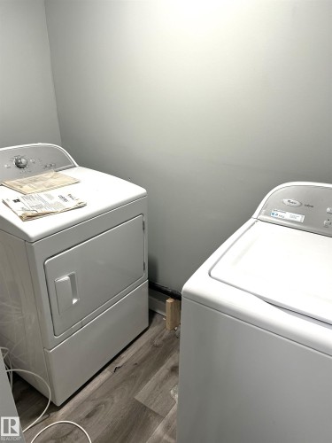 11406 82 Street, Edmonton, AB - Indoor Photo Showing Laundry Room