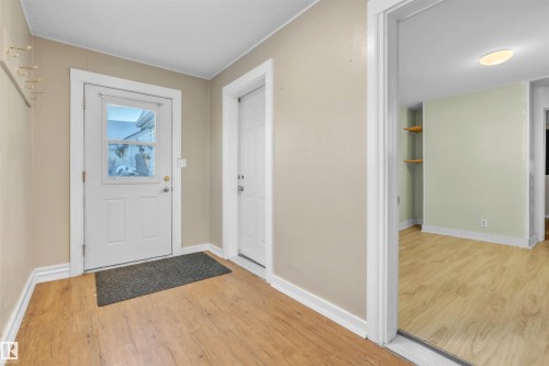 5309 51 Avenue, Cold Lake, AB - Indoor Photo Showing Other Room