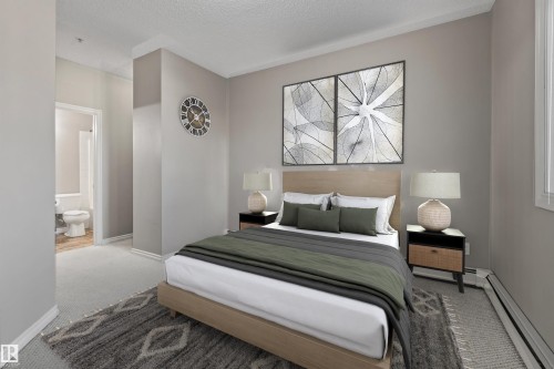 303 10118 95 Street, Edmonton, AB - Indoor Photo Showing Bedroom