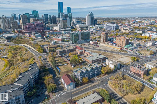 303 10118 95 Street, Edmonton, AB - Outdoor With View