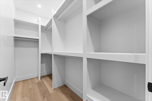 325 Meadowview Drive, Fort Saskatchewan, AB - Indoor With Storage