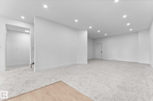 325 Meadowview Drive, Fort Saskatchewan, AB - Indoor