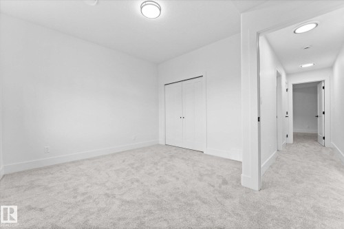 325 Meadowview Drive, Fort Saskatchewan, AB - Indoor Photo Showing Other Room