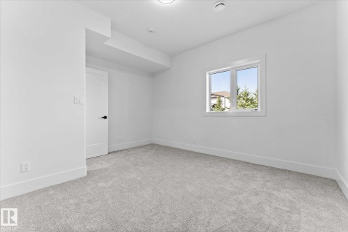 325 Meadowview Drive, Fort Saskatchewan, AB - Indoor Photo Showing Other Room