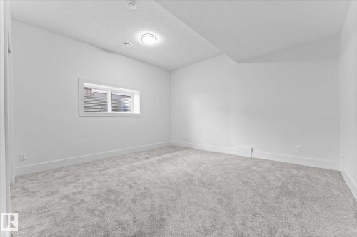 325 Meadowview Drive, Fort Saskatchewan, AB - Indoor Photo Showing Other Room