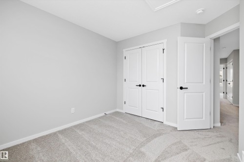 5723 Hawthorn Common, Edmonton, AB - Indoor Photo Showing Other Room