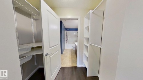 234 5515 7 Avenue, Edmonton, AB - Indoor With Storage