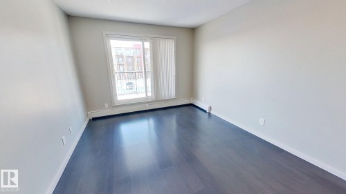 234 5515 7 Avenue, Edmonton, AB - Indoor Photo Showing Other Room