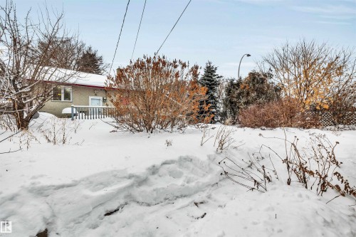 12237 47 Street, Edmonton, AB - Outdoor