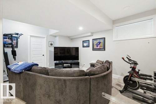 2603 Bluejay Close, Edmonton, AB - Indoor Photo Showing Other Room