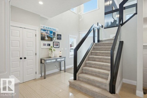 2603 Bluejay Close, Edmonton, AB - Indoor Photo Showing Other Room