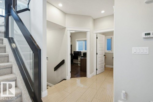 2603 Bluejay Close, Edmonton, AB - Indoor Photo Showing Other Room