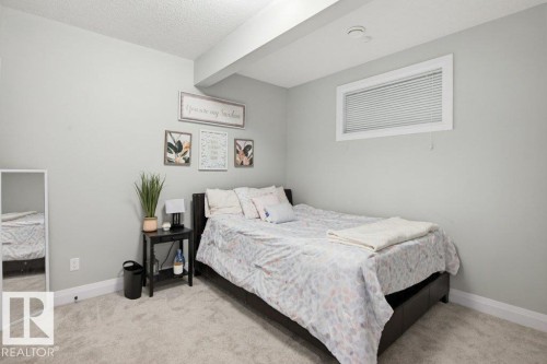 2603 Bluejay Close, Edmonton, AB - Indoor Photo Showing Bedroom