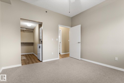114 2011 137 Avenue, Edmonton, AB - Indoor Photo Showing Other Room